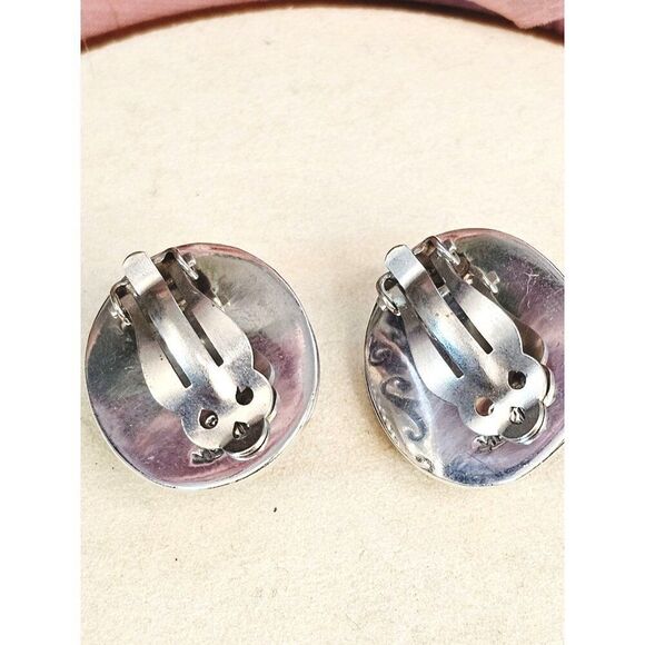 Vintage Taxco Mexico Onyx Clip-On Earrings - Picture 5 of 7